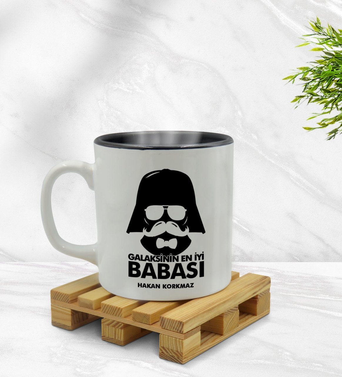 Kişiye Özel Galaksinin En İyi Babası Tasarımlı İçi Siyah Renkli Kupa Bardak Model 1