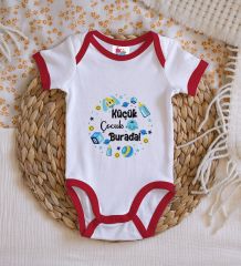 BK Kids Küçük Çocuk Burada Tasarımlı Kırmızı Bebek Body Zıbın-1