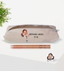 Çocuklara Özel İsimli Sınıflı Kız Öğrenci Karikatürlü Keten Okul Kalemliği ve Ahşap Kurşun Kalem Hediye Seti-3