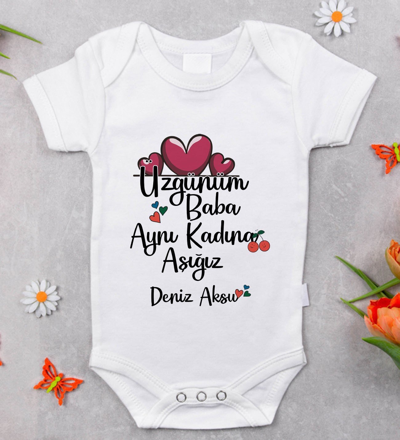 BK Kids İsimli Aynı Kadına Aşığız Tasarımlı Bebek Body Zıbın - Model 2