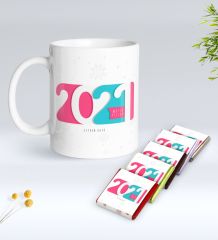 Kişiye Özel 2023 Mutlu Yıllar Beyaz Kupa ve Çikolata Hediye Seti-6