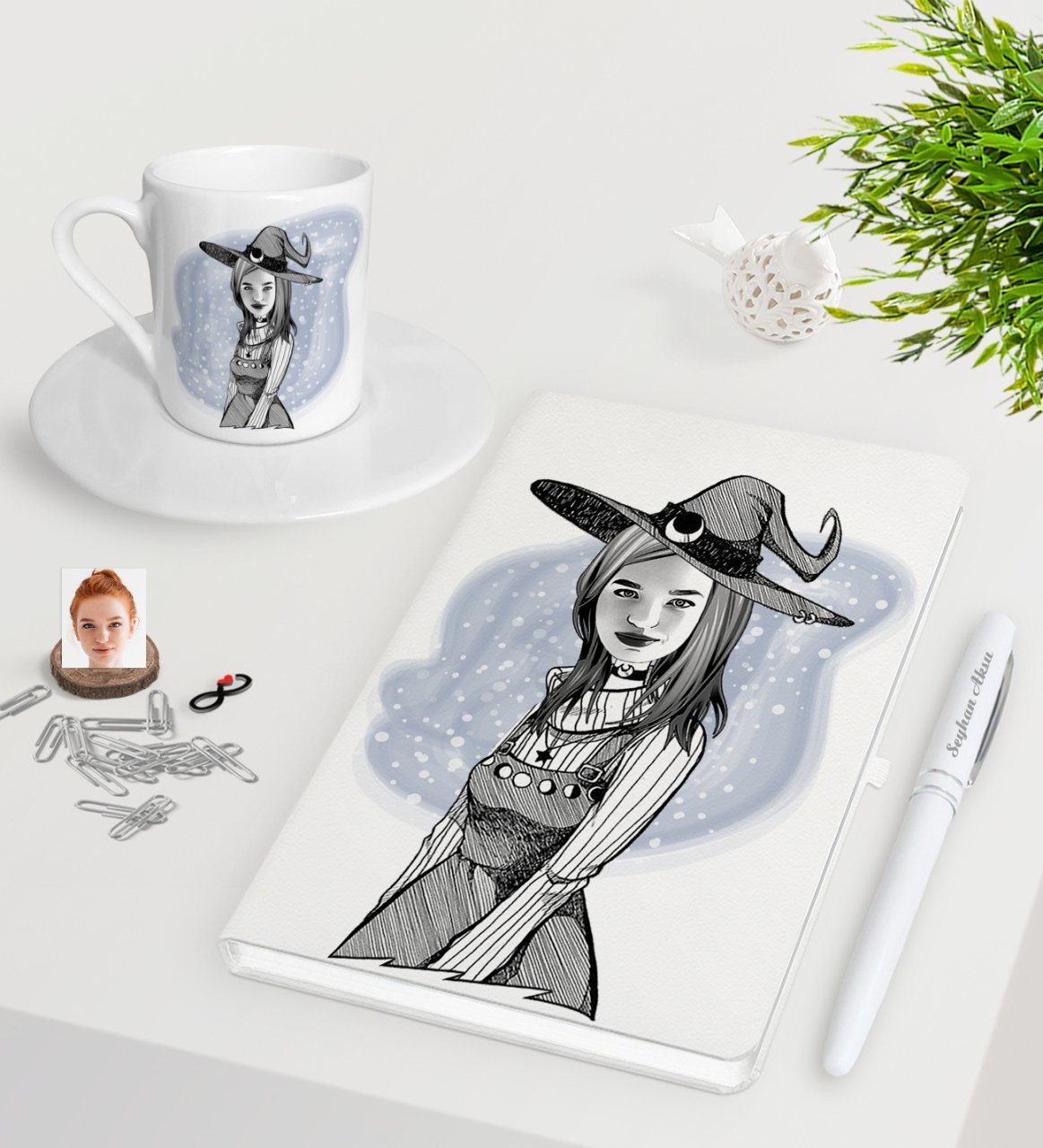 Kişiye Özel Bayan Cadı Karikatürlü Beyaz Defter Kalem Türk Kahvesi Fincanı Seti-1