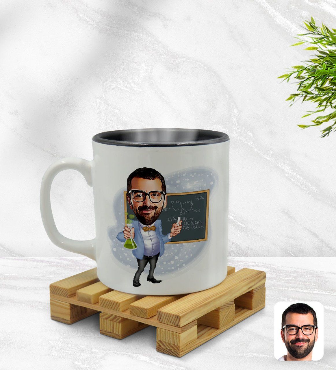Kişiye Özel Erkek Kimya Öğretmeni Karikatürlü İçi Siyah Renkli Kupa Bardak Model 1