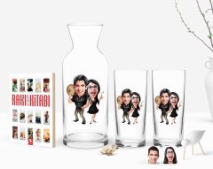 Kişiye Özel Renkli Baskılı Sevgililer Karikatürlü İkili Rakı Bardağı Karaf ve Cep Kitabı Hediye Seti-18