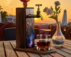 BK Gift Kişiye Özel Kabartma İsimli Tarihli Landscape Tasarımlı Musluklu Ceviz Ahşap Şarap Standı-8, Viski Çeşmesi, Babaya Hediye, İçecek Dispenseri