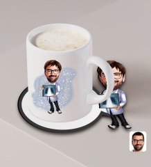 Kişiye Özel Erkek Radyolojist Karikatürlü Beyaz Kupa ve Ahşap Bardak Altlığı Hediye Seti-1