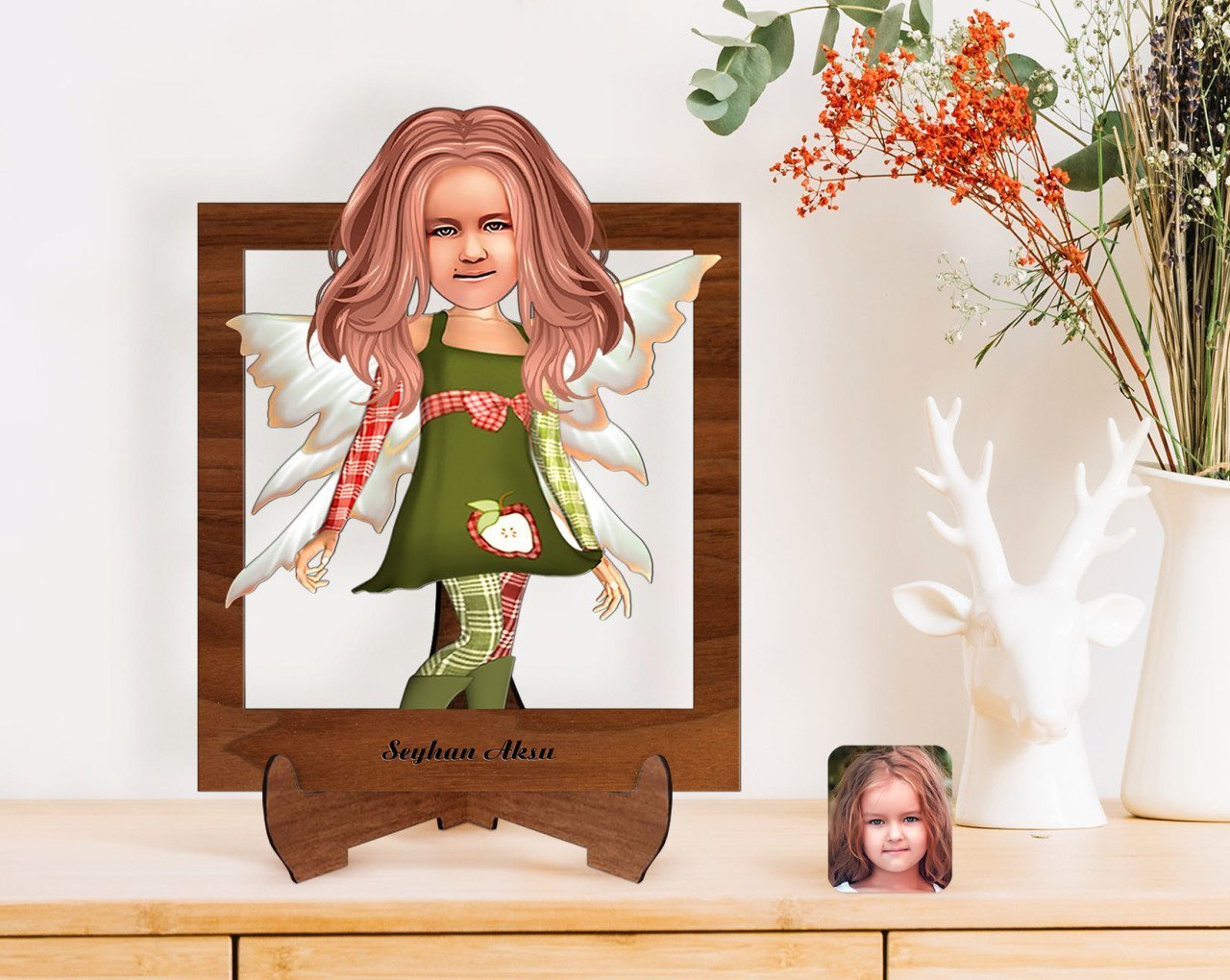 Kişiye Özel Kız Çocuk Peri Karikatürlü Ahşap Standlı 3D Biblo-2