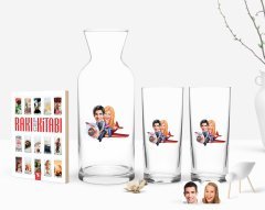 Kişiye Özel Renkli Baskılı Sevgililer Karikatürlü İkili Rakı Bardağı Karaf ve Cep Kitabı Hediye Seti-11