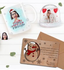 Kişiye Özel Fotoğraflı Kar Küresi & Happy New Year Kupa Bardak & Retro Ahşap Yılbaşı Tebrik Kartı Hediye Seti-12D