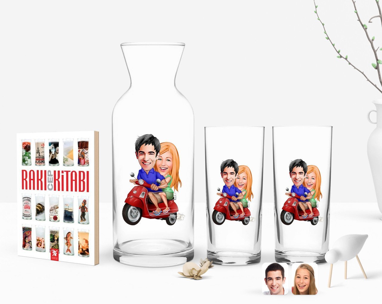 Kişiye Özel Renkli Baskılı Sevgililer Karikatürlü İkili Rakı Bardağı Karaf ve Cep Kitabı Hediye Seti-10