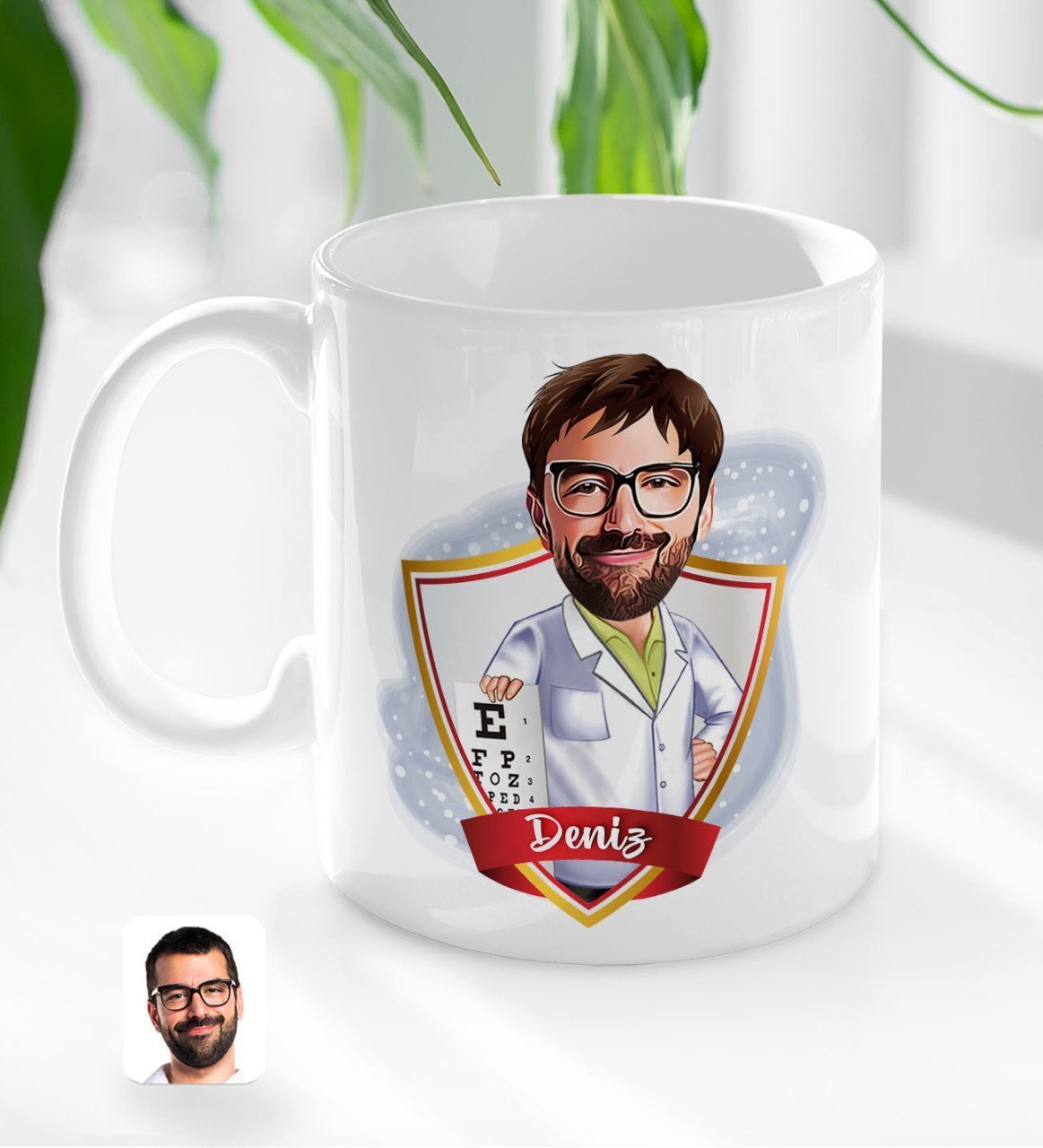Kişiye Özel İsimli Erkek Göz Doktoru Karikatürlü Beyaz Kupa Bardak-1