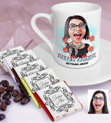 Kişiye Özel Melek Annem Karikatürlü Türk Kahvesi Fincanı ve Çikolata Seti
