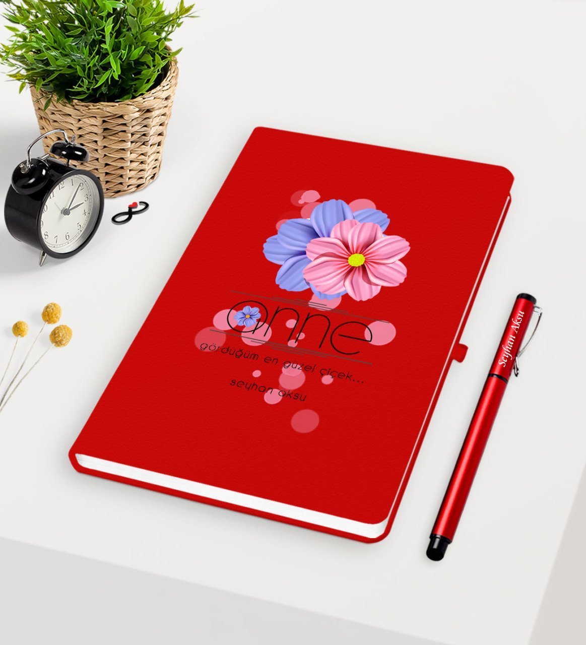 Kişiye Özel Anne Anlamı Kırmızı Defter Kalem Seti