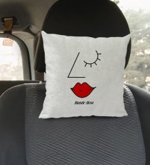 Kişiye Özel İsimli Picasso Kadın Figürlü Kare Araç Koltuk Yastığı-1