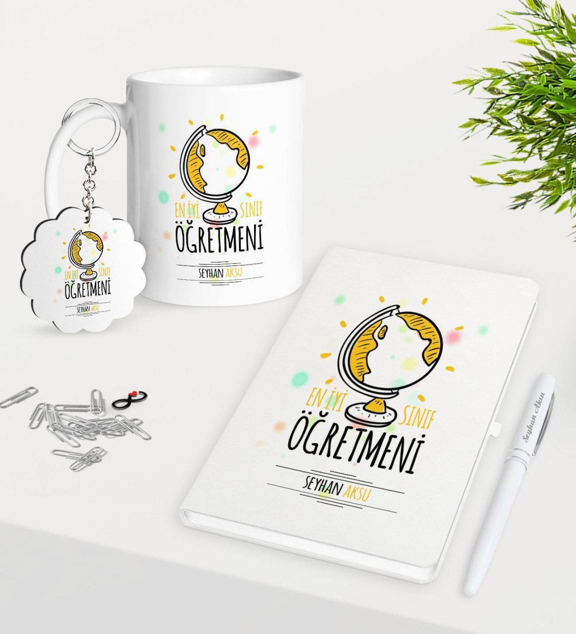 Kişiye Özel En İyi Sınıf Öğretmeni Kupa Anahtarlık Beyaz Defter Kalem Hediye Seti-4