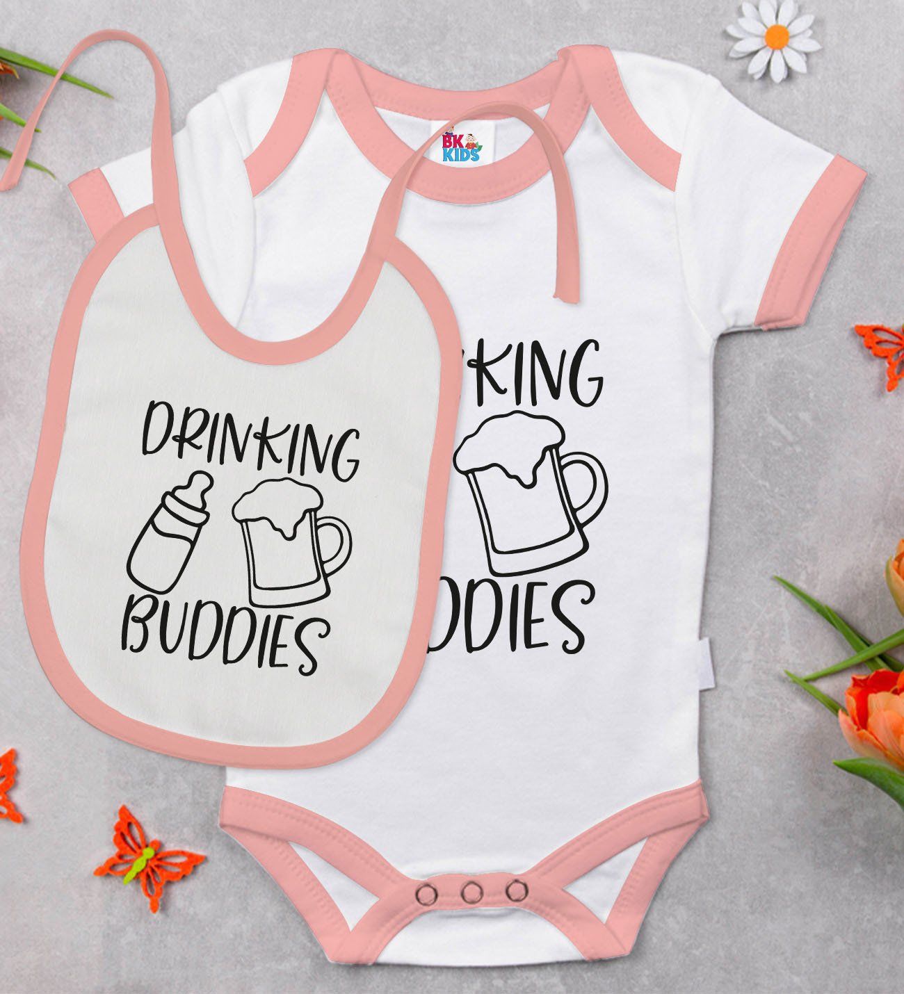 BK Kids Drinking Buddies Tasarımlı Pembe Bebek Body Zıbın ve Mama Önlüğü Hediye Seti-1
