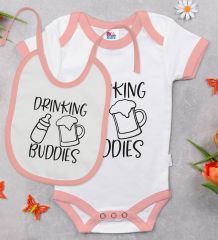 BK Kids Drinking Buddies Tasarımlı Pembe Bebek Body Zıbın ve Mama Önlüğü Hediye Seti-1