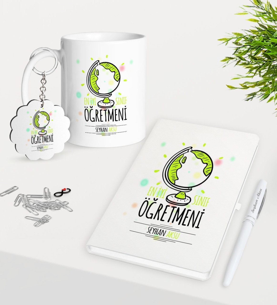 Kişiye Özel En İyi Sınıf Öğretmeni Kupa Anahtarlık Beyaz Defter Kalem Hediye Seti-3