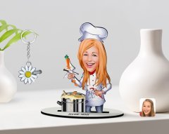 Kişiye Özel Kadın Chef Karikatürlü 3D Ahşap Biblo ve İsimli Silver Papatya Anahtarlık-1