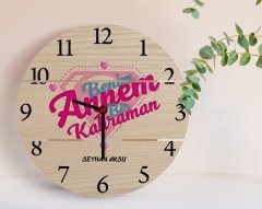 Kişiye Özel Benim Annem Bir Kahraman Tasarımlı Otantik Ahşap Palet Saat-1