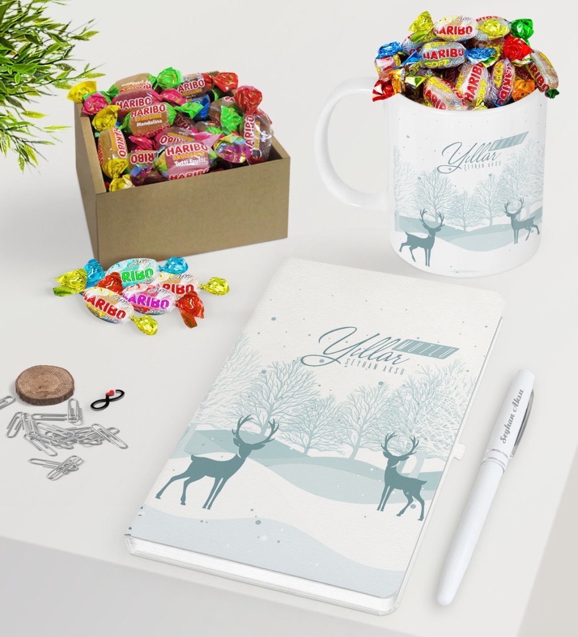 Kişiye Özel Yılbaşı Mutlu Yıllar Beyaz Defter Kalem Kupa ve Kutulu Haribo Şeker Hediye Seti-20