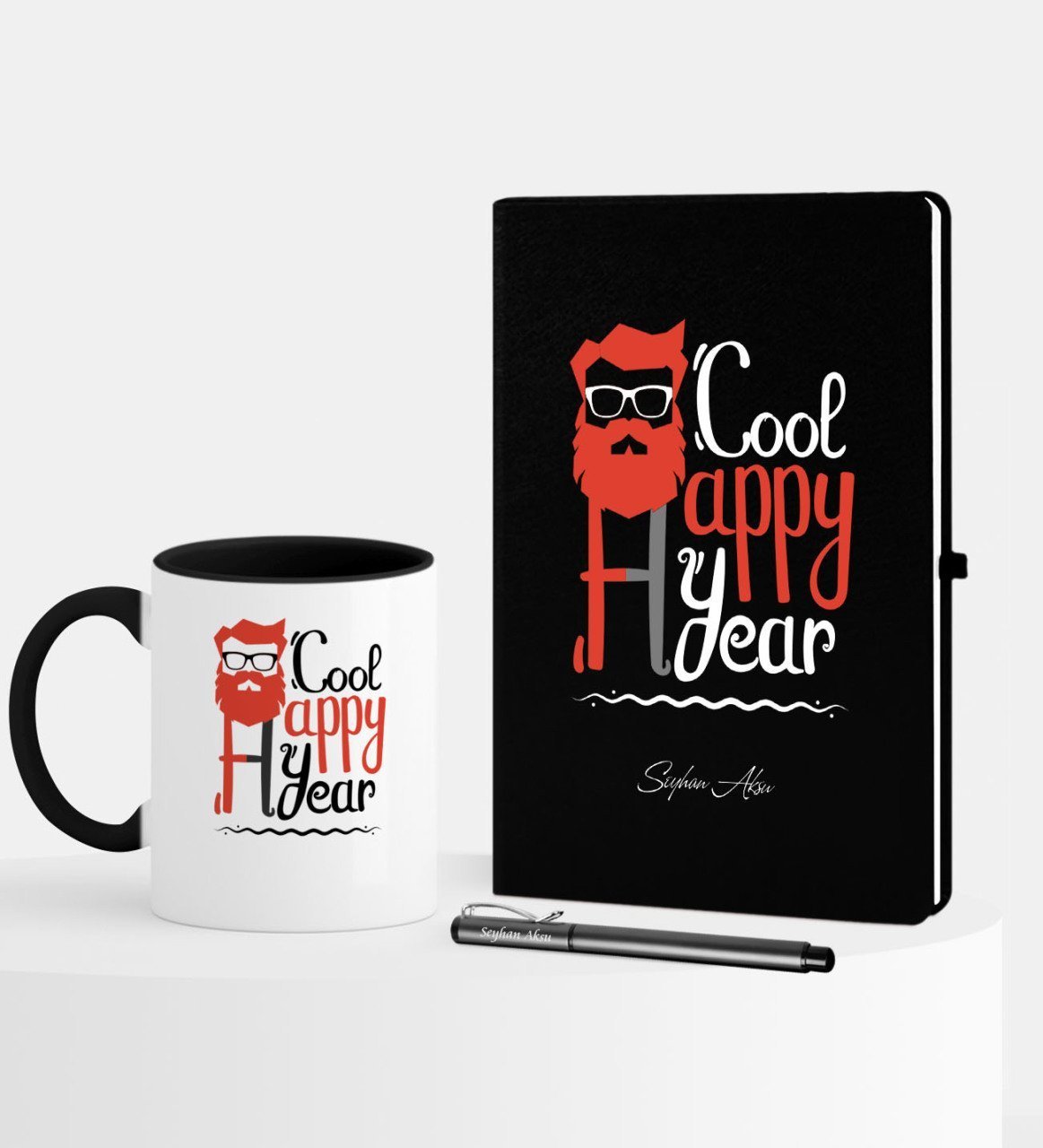 Kişiye Özel Yılbaşı Noel Baba Temalı Siyah Defter Kalem Kupa Seti - 3