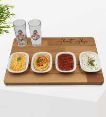 Kişiye Özel Çapa Tasarımlı 2’li Rakı Bardağı ve Meze Tabaklı Doğal Masif Ahşap Servis Sunum Tepsisi Model 3