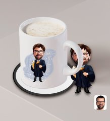 Kişiye Özel Erkek Hakim Karikatürlü Beyaz Kupa ve Ahşap Bardak Altlığı Hediye Seti-1