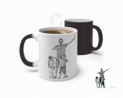 Kişiye Özel Tam Boy Karakalem Baba ve Oğullar Karikatürlü Sihirli Kupa Bardak-1