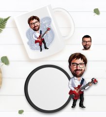 Kişiye Özel Erkek Gitarist Karikatürlü Beyaz Kupa ve Ahşap Bardak Altlığı Hediye Seti-2