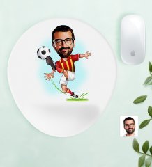 Kişiye Özel Bay Sarı Kırmızı Futbolcu Karikatürlü Bilek Destekli Mouse Pad