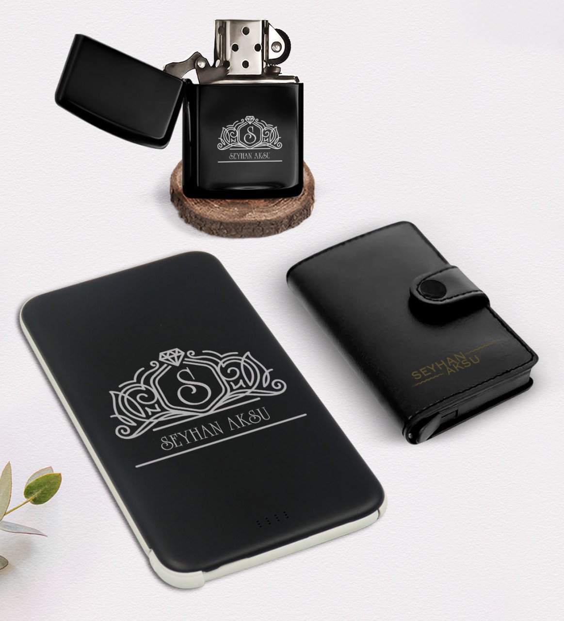 Kişiye Özel İsimli Mekanizmalı Cüzdan Kartlık Benzinli Çakmak ve 5.000 Mah Powerbank Hediye Seti-13