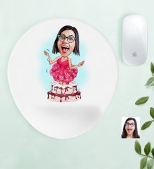 Kişiye Özel Bayan Doğum Günü Karikatürlü Bilek Destekli Mouse Pad