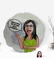 Kişiye Özel İsimli Kadın Nihayetinde Karikatürlü Yuvarlak Dekoratif Kırlent Yastık-5