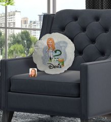Kişiye Özel İsimli Kadın Eczacı Karikatürlü Yuvarlak Dekoratif Kırlent Yastık-2