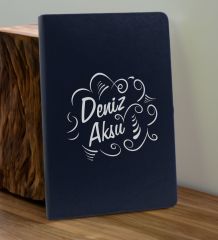 BK Gift Kişiye  Özel İsimli Lacivert Defter ve Mavi Cam Matara Hediye Seti-4, Sevgiliye Hediye, Arkadaşa Hediye, Yeni İş Hediyesi