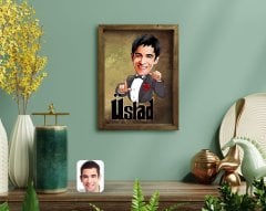Kişiye Özel Üstad Karikatürlü Doğal Masif Ahşap Çerçeveli Tablo-2