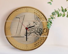 Kişiye Özel 1 Euro Tasarımlı Otantik Ahşap Palet Saat-1