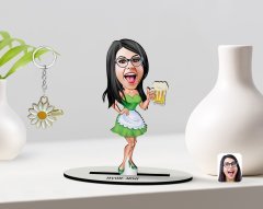 Kişiye Özel Kadın Karikatürlü 3D Ahşap Biblo ve İsimli Gold Papatya Anahtarlık-30