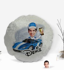 Kişiye Özel İsimli Erkek Rallici Karikatürlü Yuvarlak Dekoratif Kırlent Yastık-1