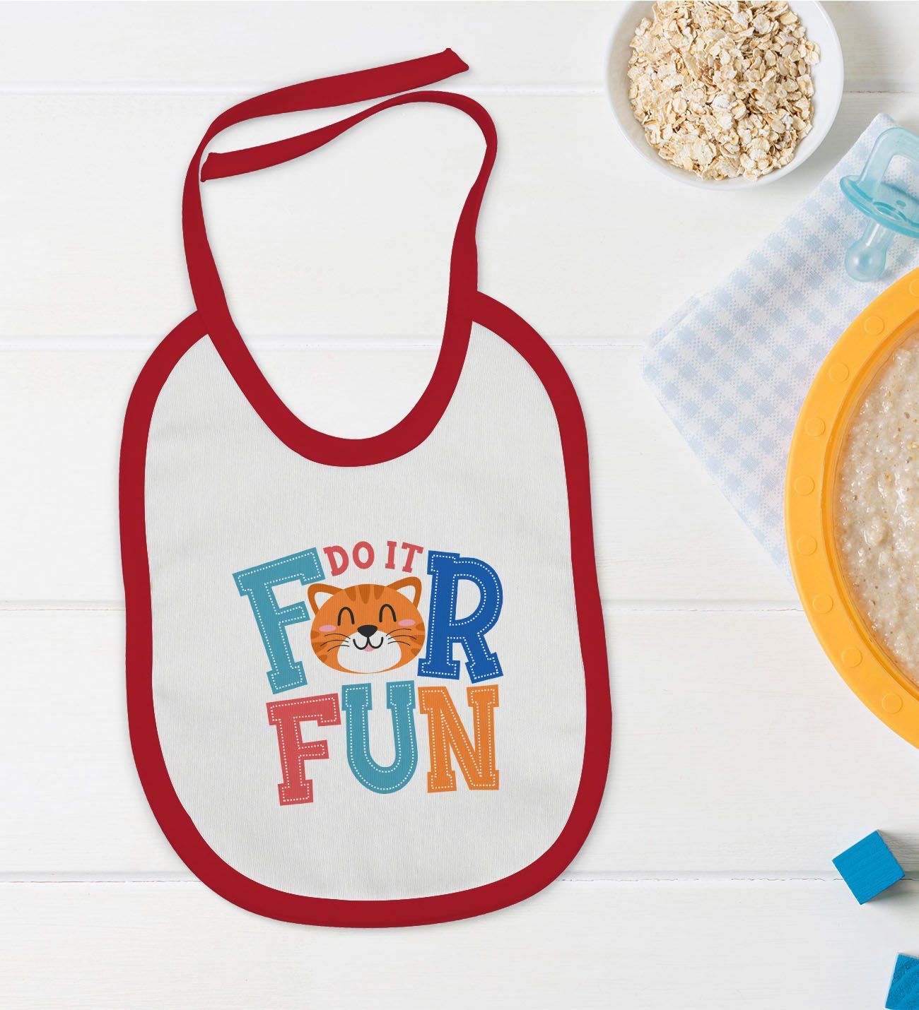 BK Kids Do it For Fun Tasarımlı Kırmızı Bebek Mama Önlüğü-1