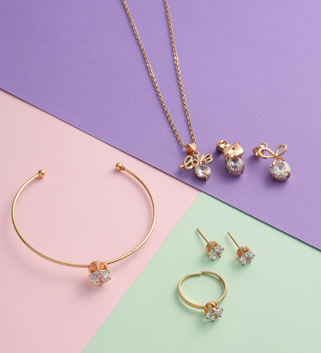 BK Gift Tek Taş Tasarımlı Gold Kolye&Küpe&Bilezik ve Yüzük Hediye Seti(Ekstra 2 adet Kolye Ucu), Sevgiliye Hediye, Yıldönümü Hediyesi