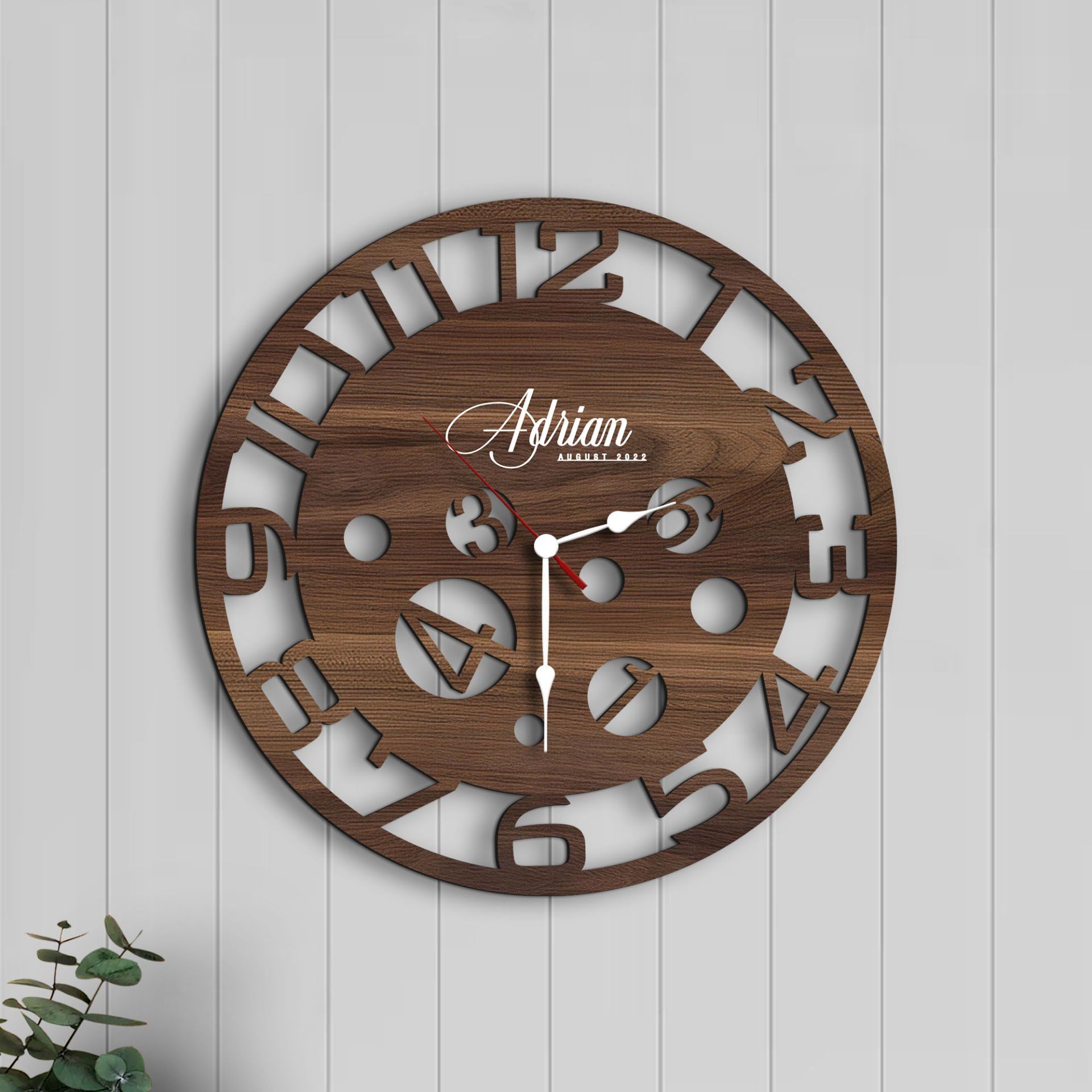 BK Gift Kişiye Özel İsimli Dekoratif 45cm Ahşap Duvar Saati-4 , Ev hediyesi , Arkadaşa Hediye , Sevgiliye Hediye