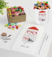 Kişiye Özel Noel Baba Beyaz Defter Kalem Kupa ve Kutulu Haribo Şeker Hediye Seti-2