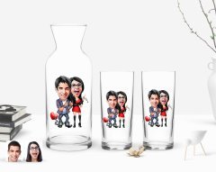Kişiye Özel Renkli Baskılı Sevgililer Karikatürlü İkili Rakı Bardağı ve Karaf Hediye Seti-1