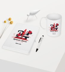 Kişiye Özel Öğretmenler Gününüz Kutlu Olsun Temalı Beyaz Defter Kalem Kupa Seti - 1