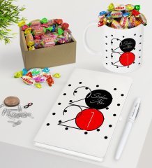 BK Gift Kişiye Özel 2023 Mutlu Yıllar Beyaz Defter Kalem Kupa ve Kutulu Haribo Şeker Hediye Seti-15
