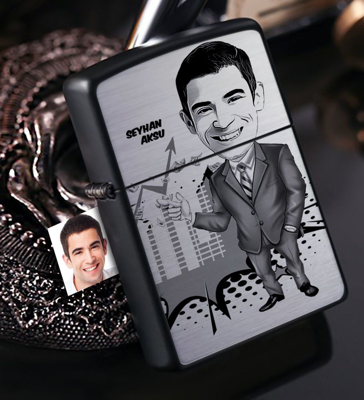 Kişiye Özel Bay CEO Karikatürlü Benzinli Siyah Metal Çakmak - 1