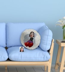 Kişiye Özel Kadın Karikatürlü Yuvarlak Dekoratif Kırlent Yastık-2