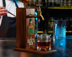 BK Gift Kişiye Özel Kabartma İsimli Musluklu Doğal Ahşap İçki Standı, Home Bar, Viski Çeşmesi, İçecek Dispenseri, Ahşap İçecek Çeşmesi-12
